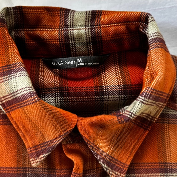 SITKA Gear. Riser Work Shirt. Size Medium. - Picture 9 of 10